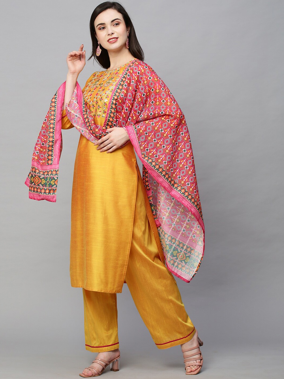 

POONAM DESIGNER Floral Embroidered Round Neck Kurta with Palazzos & Dupatta, Yellow