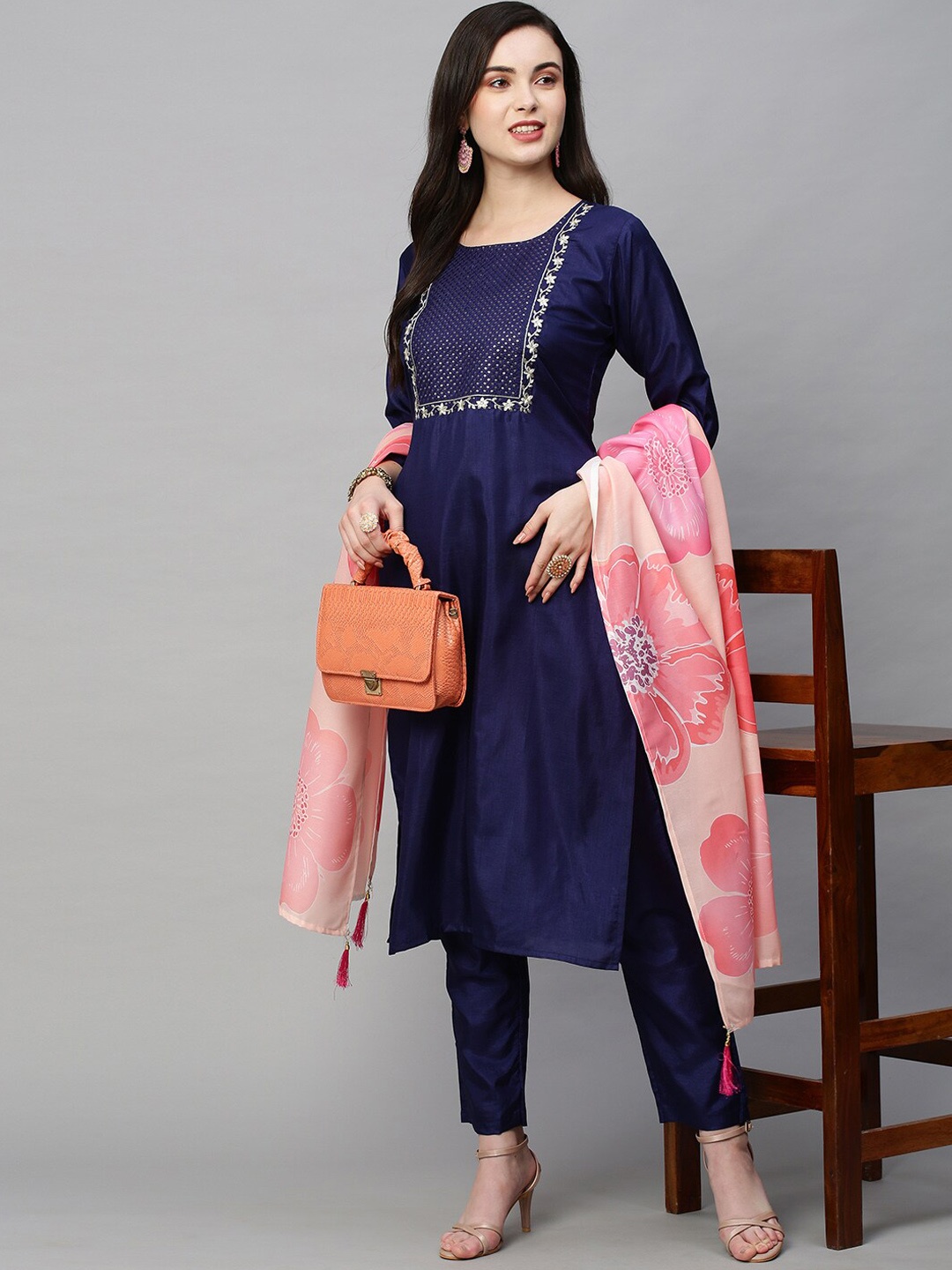 

POONAM DESIGNER Women Floral Sequinned Kurta with Trousers & Dupatta, Navy blue