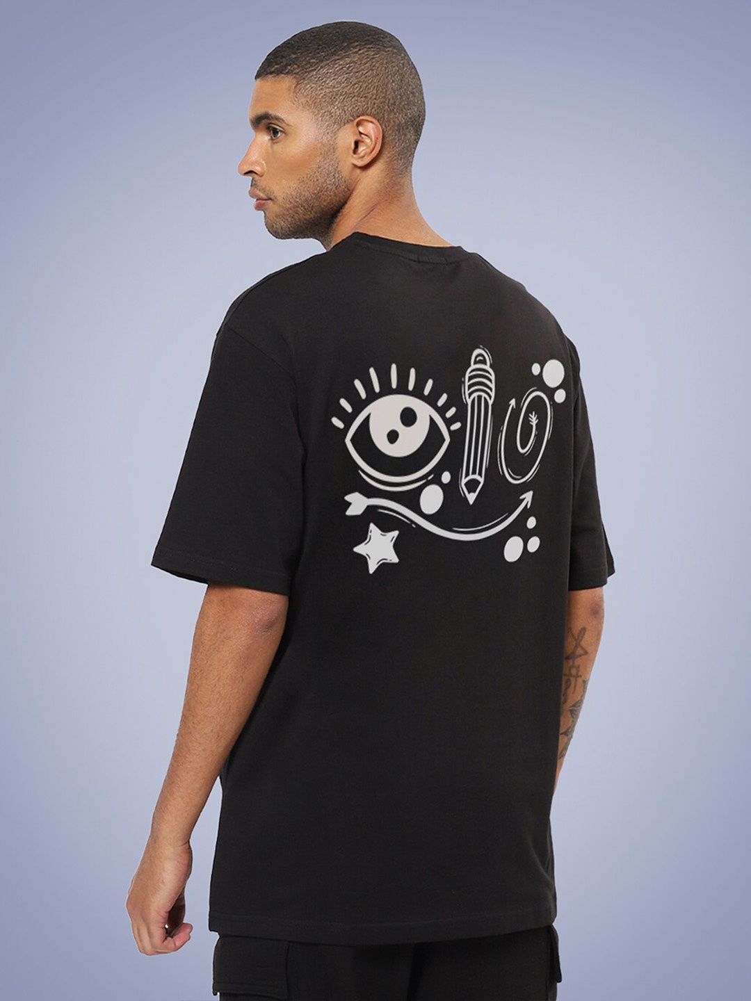 

Mad Over Print Men Graphic Printed Cotton T-shirt, Black