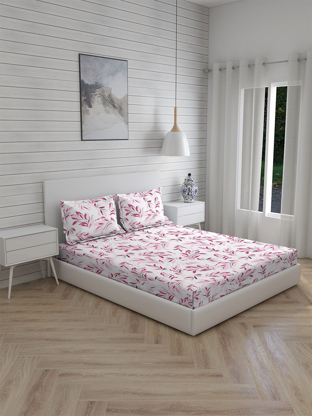 

Layers Firenze Pink & White Floral 140 TC Cotton Queen Bedsheet with 2 Pillow Covers