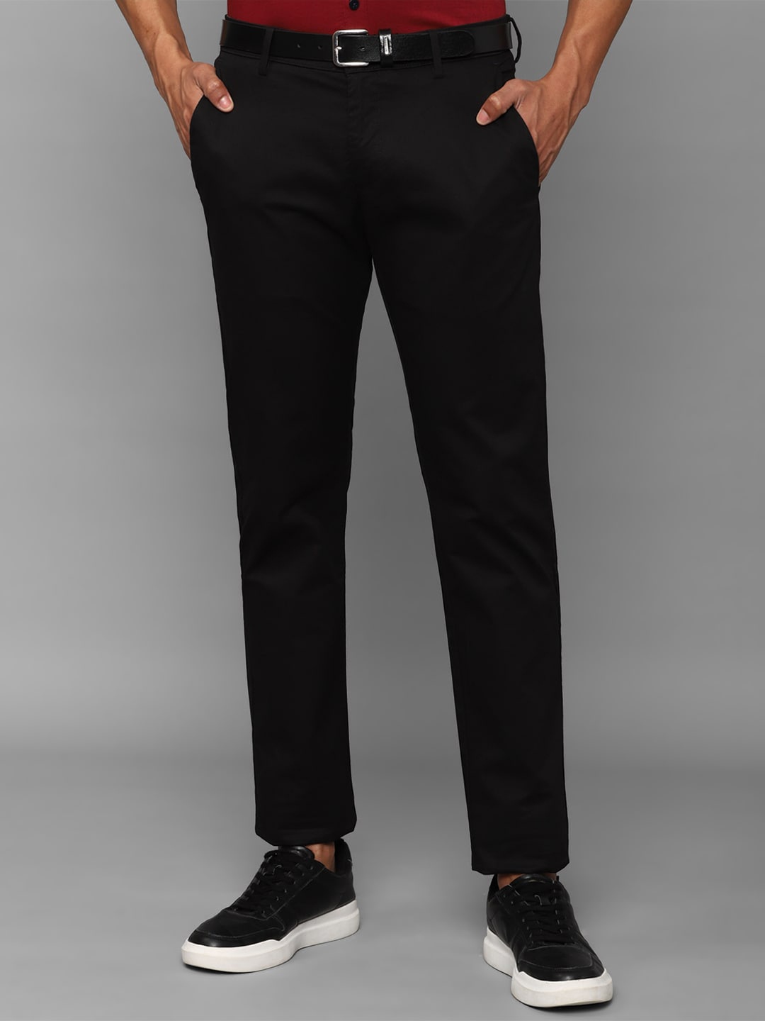 

Allen Solly Sport Men Slim Fit Chinos Trousers, Black