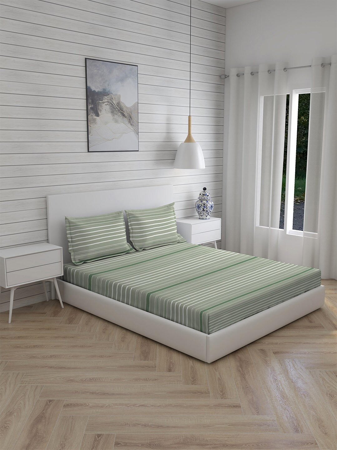 

Boutique Living India Iris Gaze Striped 160 TC Cotton King Bedsheet & 2 Pillow Covers, Grey