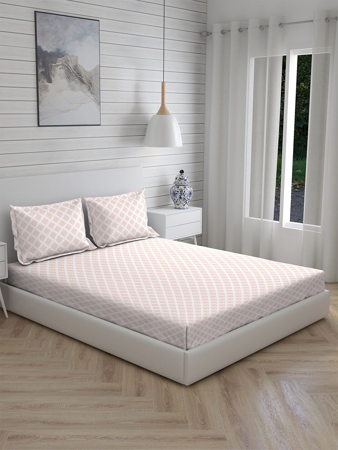 

Boutique Living India White & Orange Printed 300 TC Cotton King Bedsheet & 2 Pillow Covers