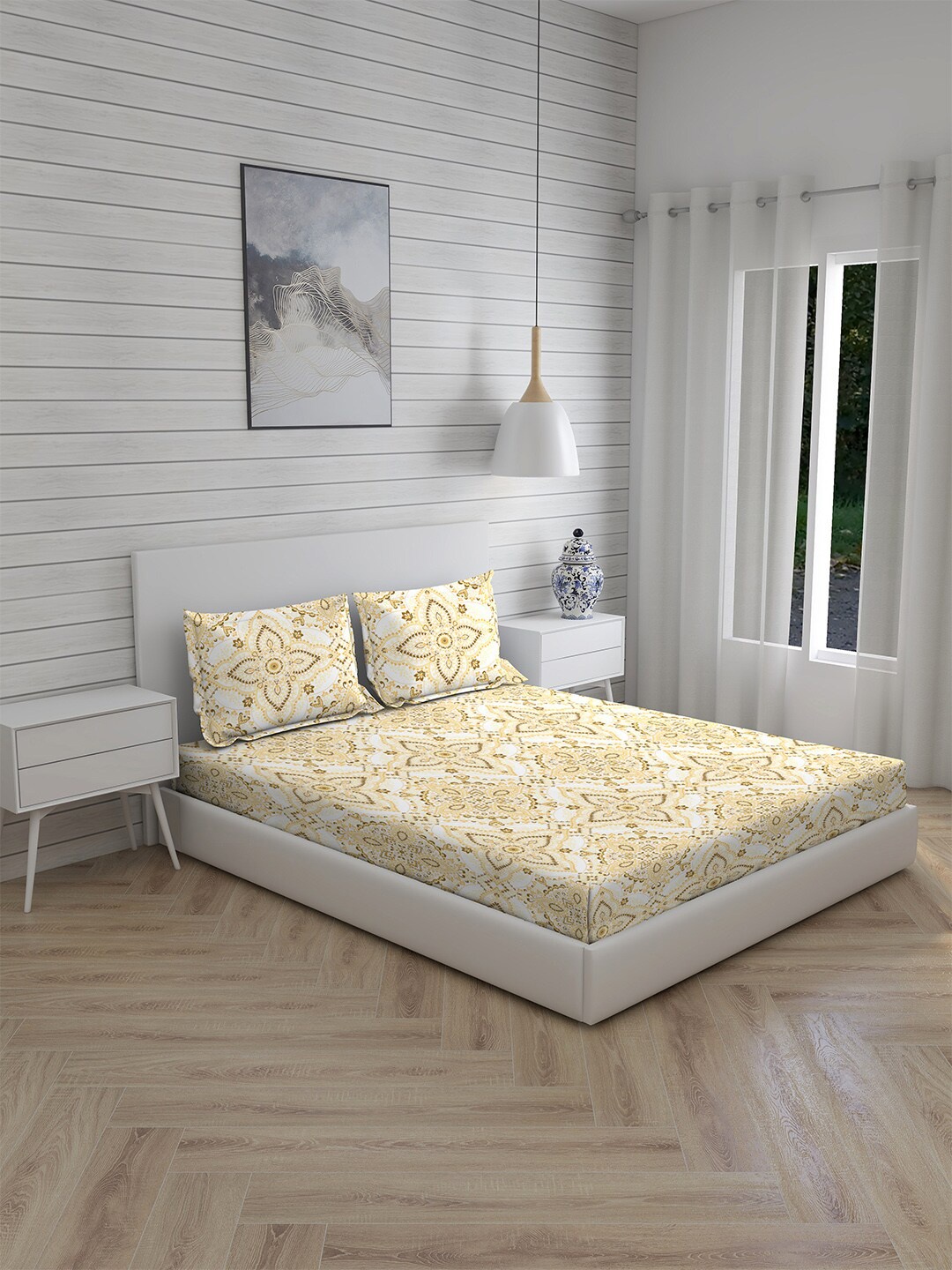 

Boutique Living India Iris Gaze White & Yellow 160 TC King Bedsheet with 2 Pillow Covers