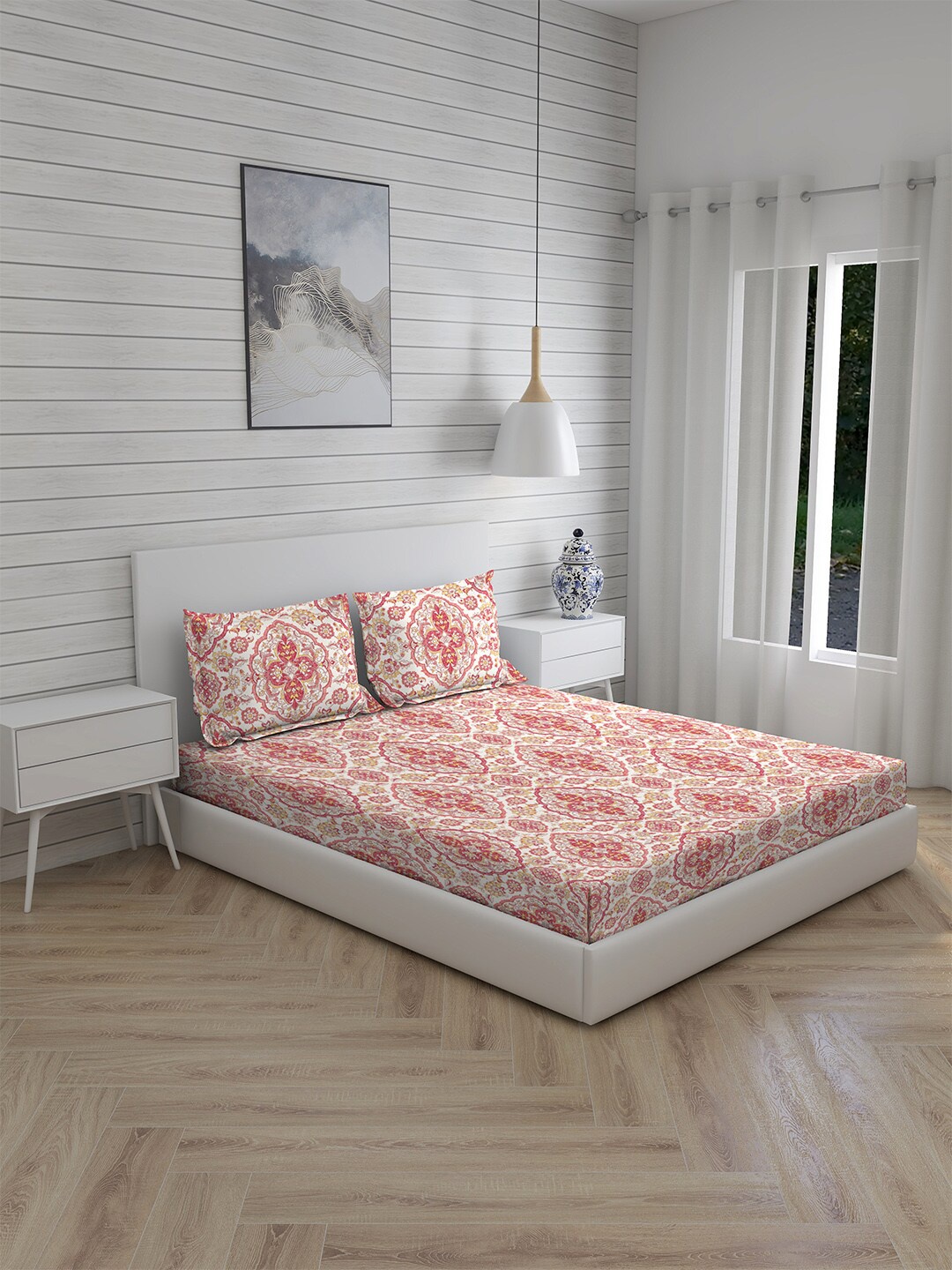 

Boutique Living India Akira White & Red 230 TC King Bedsheet with 2 Pillow Covers
