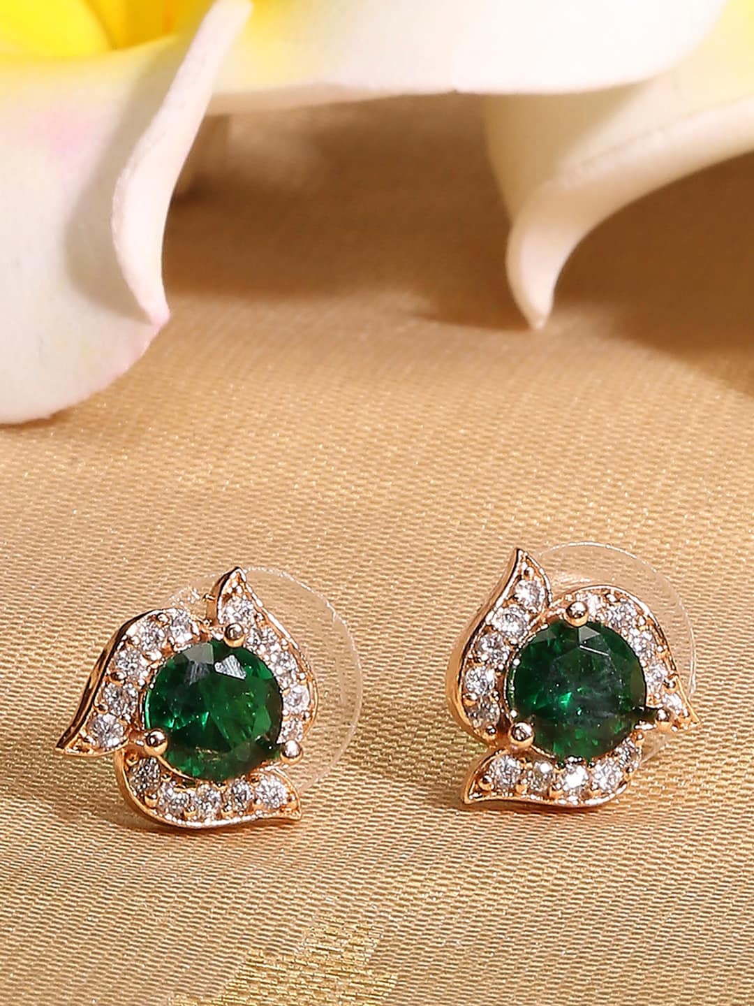

BARSANO Contemporary Studs Earrings, Gold