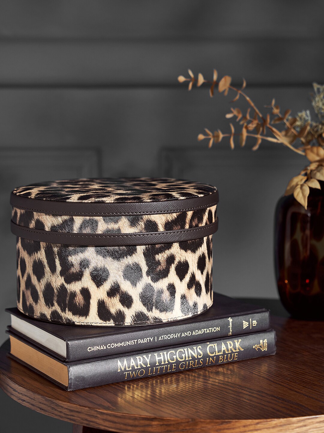 

Pure Home and Living Brown Leopard Printed Faux Leather Round Box Organiser