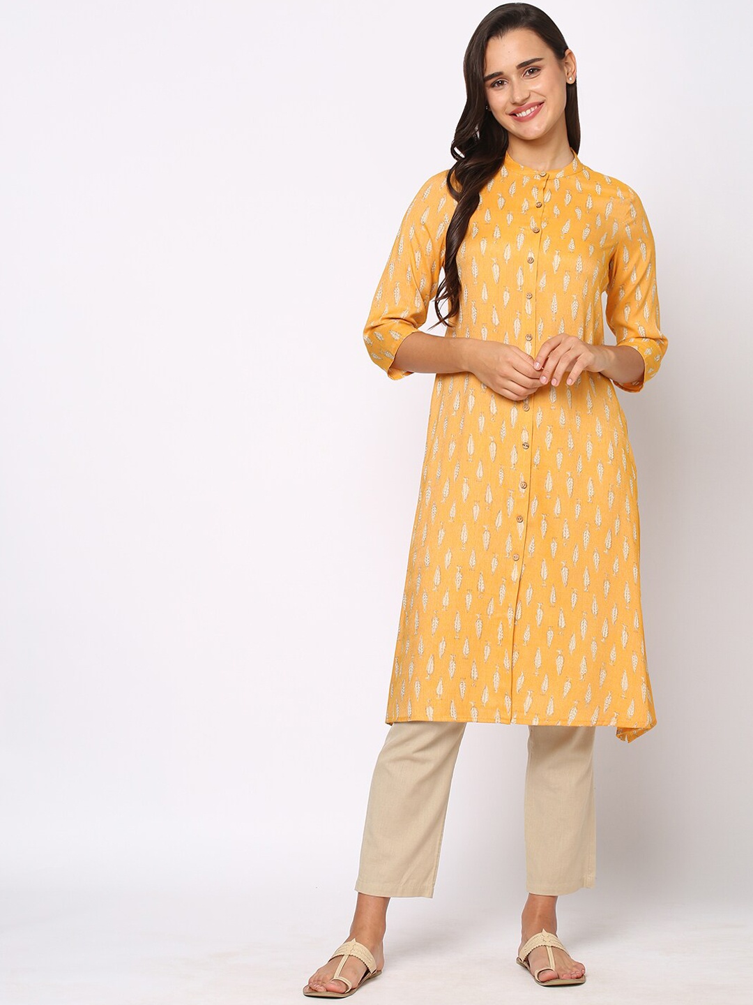 

Fusion Beats Ethnic Motifs Band Collar Printed Kurta, Yellow