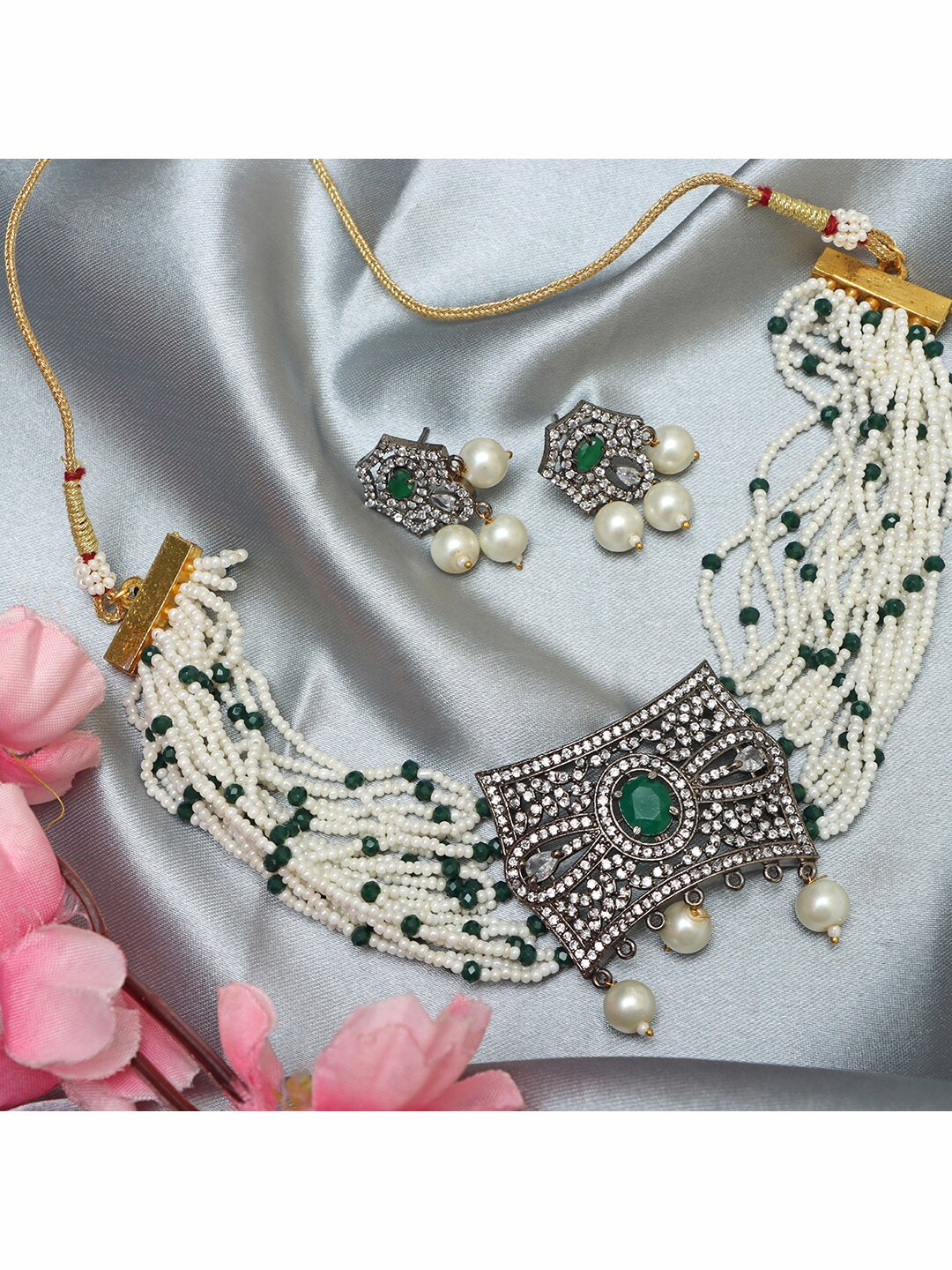 

Ozanoo Ad CZ Studded Choker Jewellery Set, White