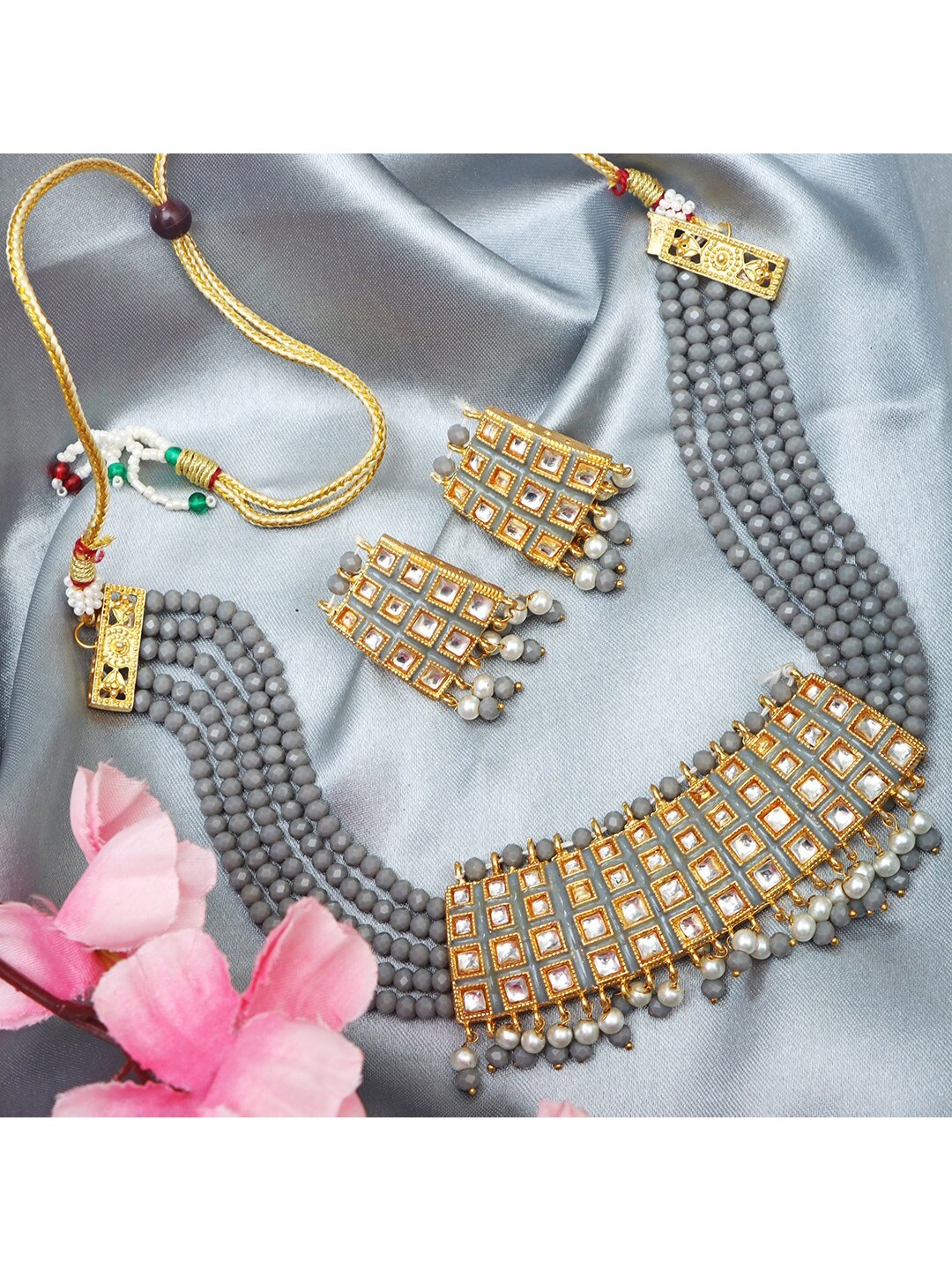 

Ozanoo Gold-Plated Kundan meena Jaipuri Choker Jewellery Set, Grey