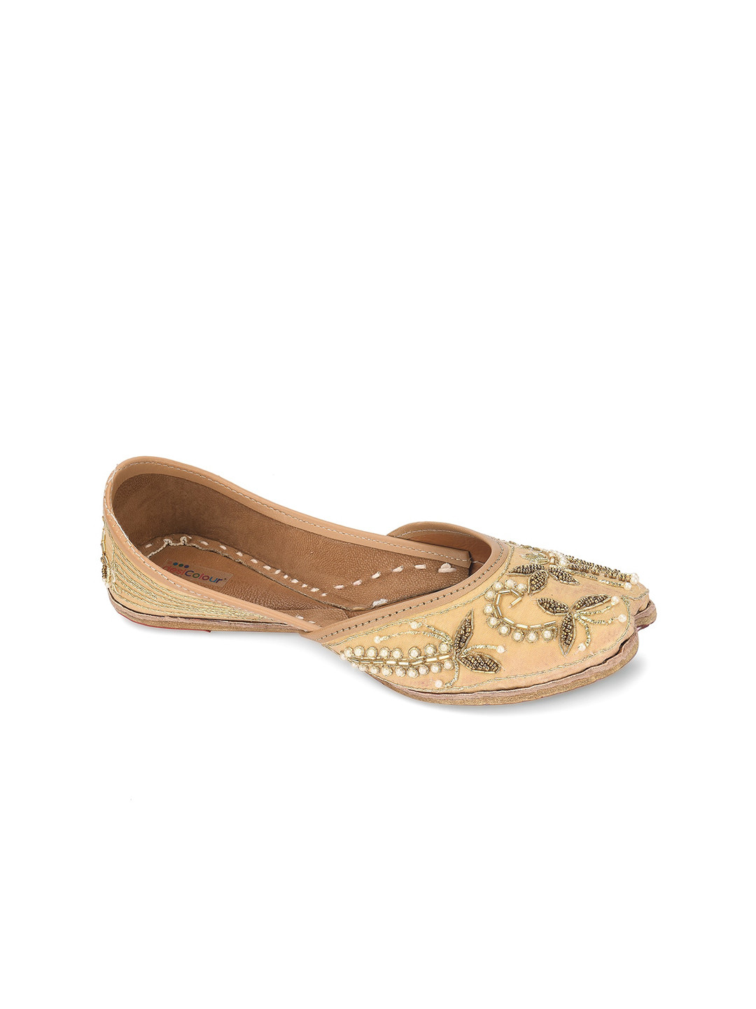

DESI COLOUR Women Embellished Ethnic Mojaris Flats, Gold