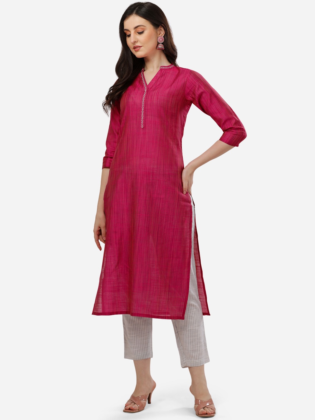 

HERE&NOW Women Thread Work Kurta with Trousers, Pink