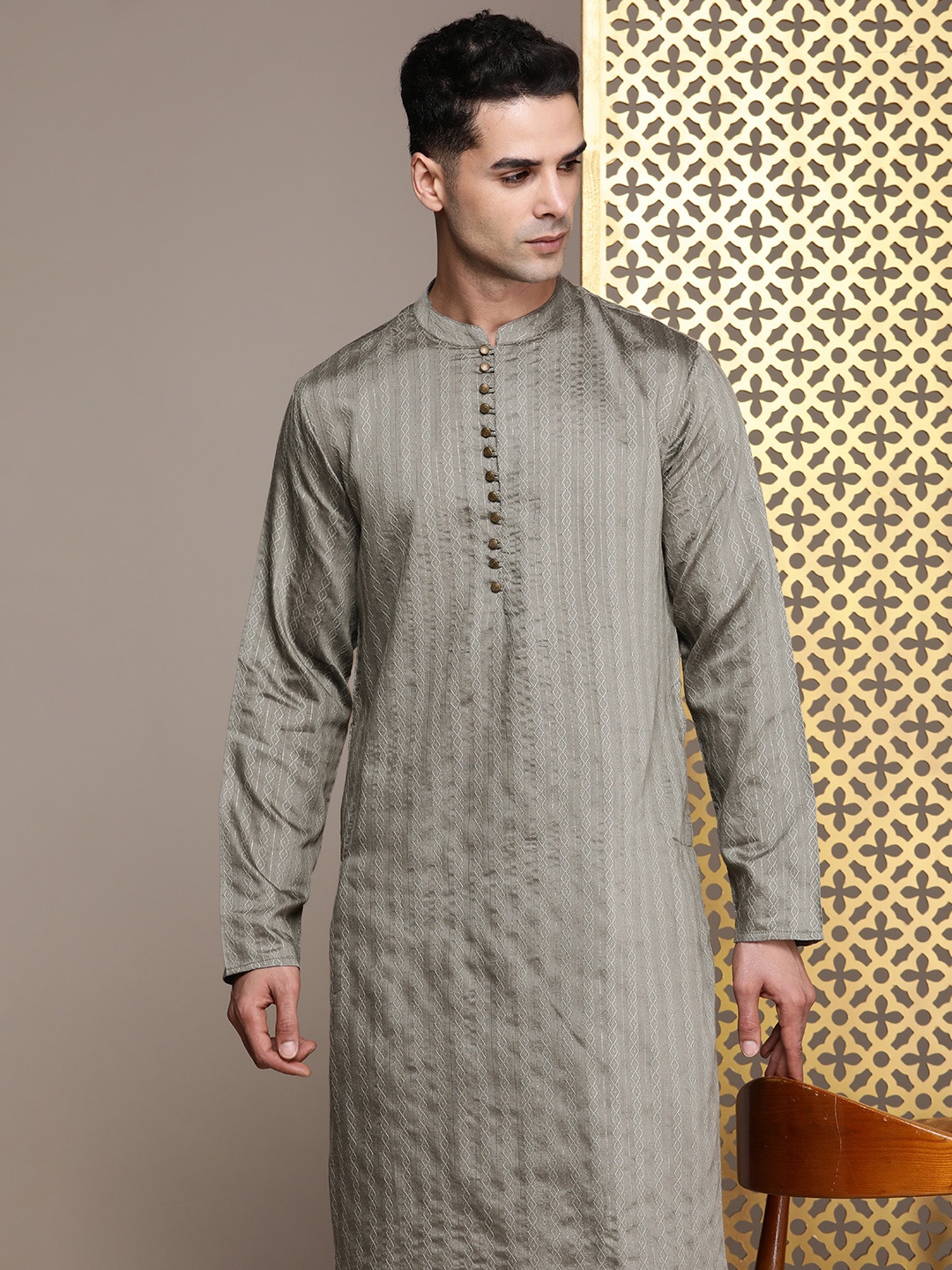 

House of Pataudi Woven Design Mandarin Collar Rozana Kurta, Grey