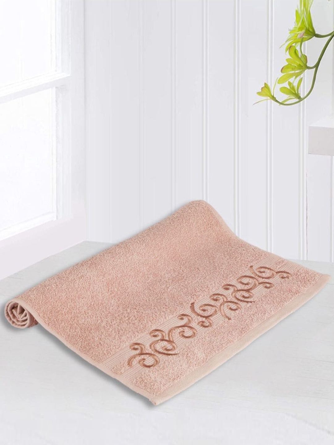 

LUSH & BEYOND Peach Colored 500 GSM Cotton Hand Towels