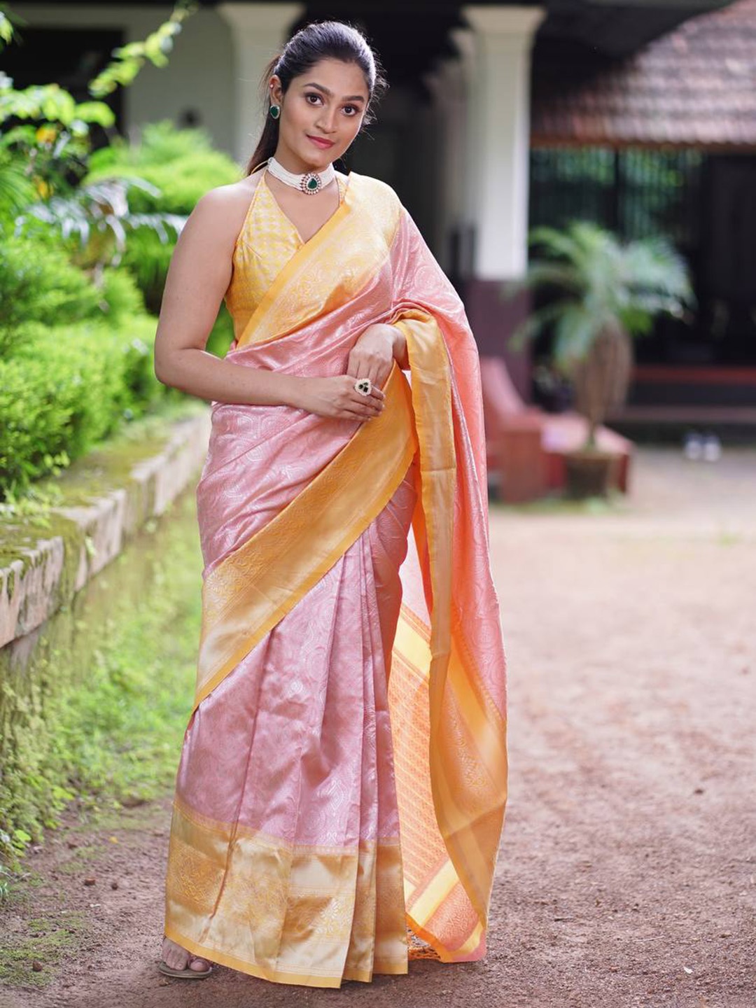 

TIEXA Woven Design Zari Pure Silk Banarasi Saree, Yellow