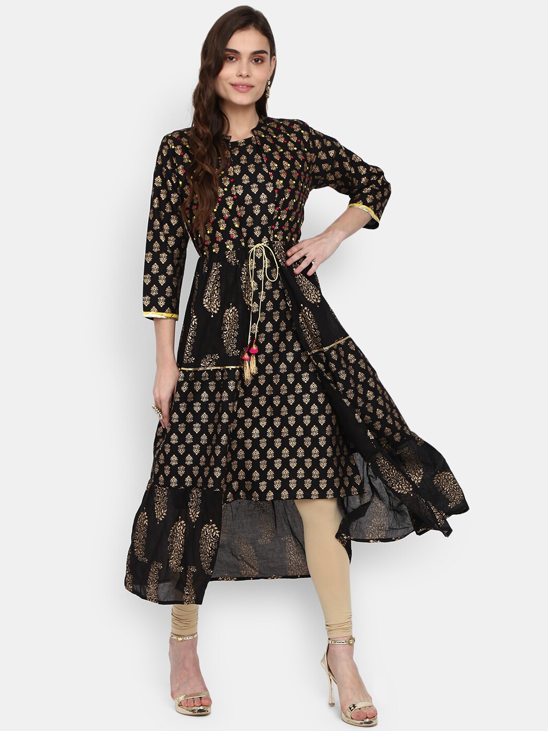 

V-Mart Paisley Printed Anarkali Mandarin Collar Panelled Kurta, Black