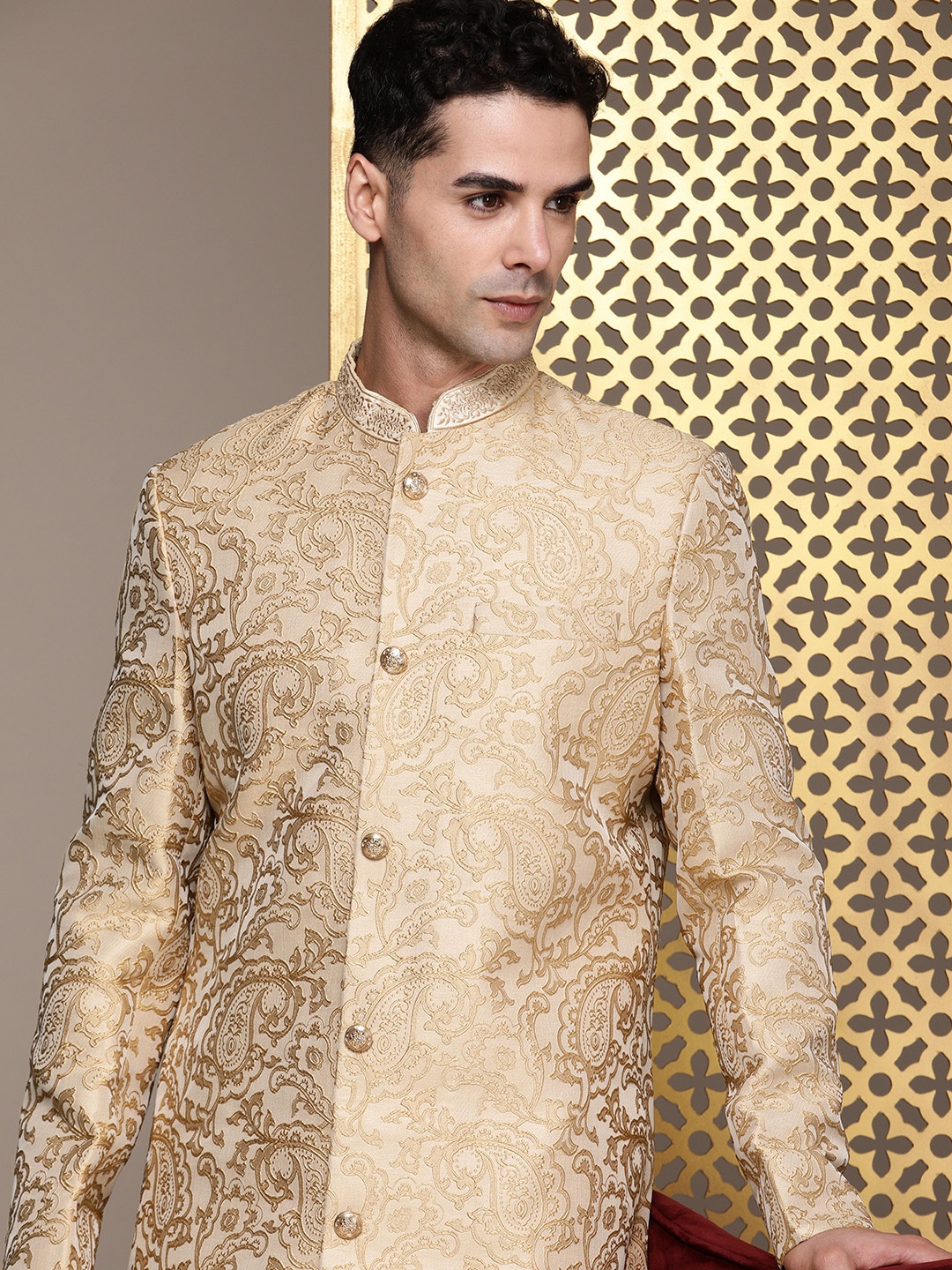 

House of Pataudi Jashn Thread Work Sherwani, Beige