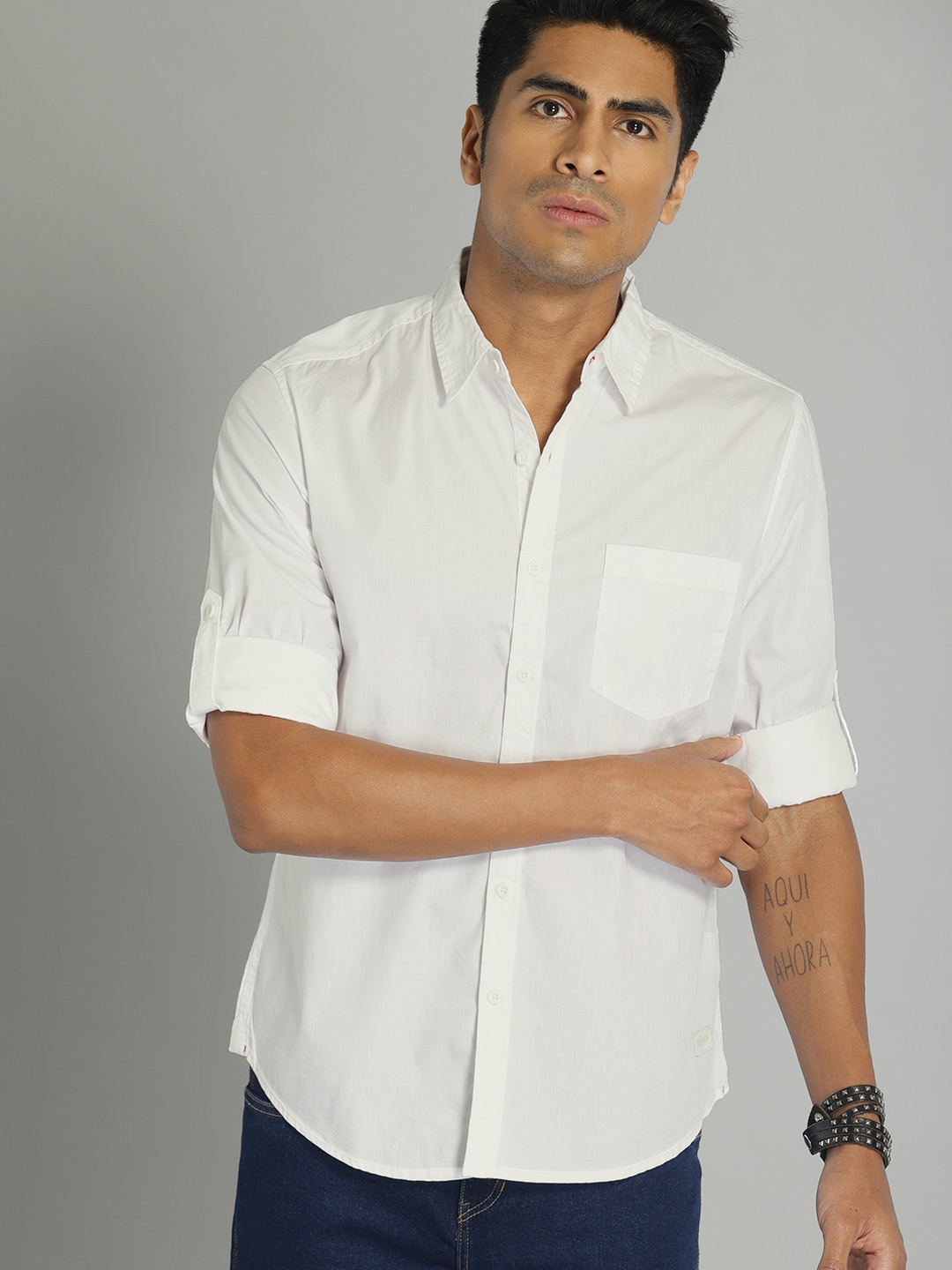 

Roadster Men White Pure Cotton Casual Shirt