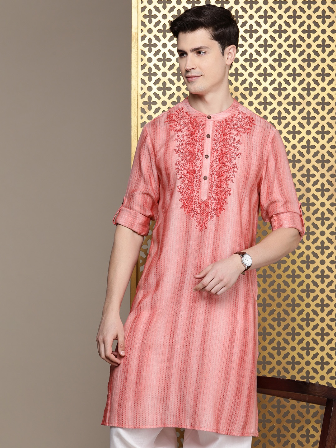 

House of Pataudi Geometric Printed Thread Work Jashn Kurta, Pink