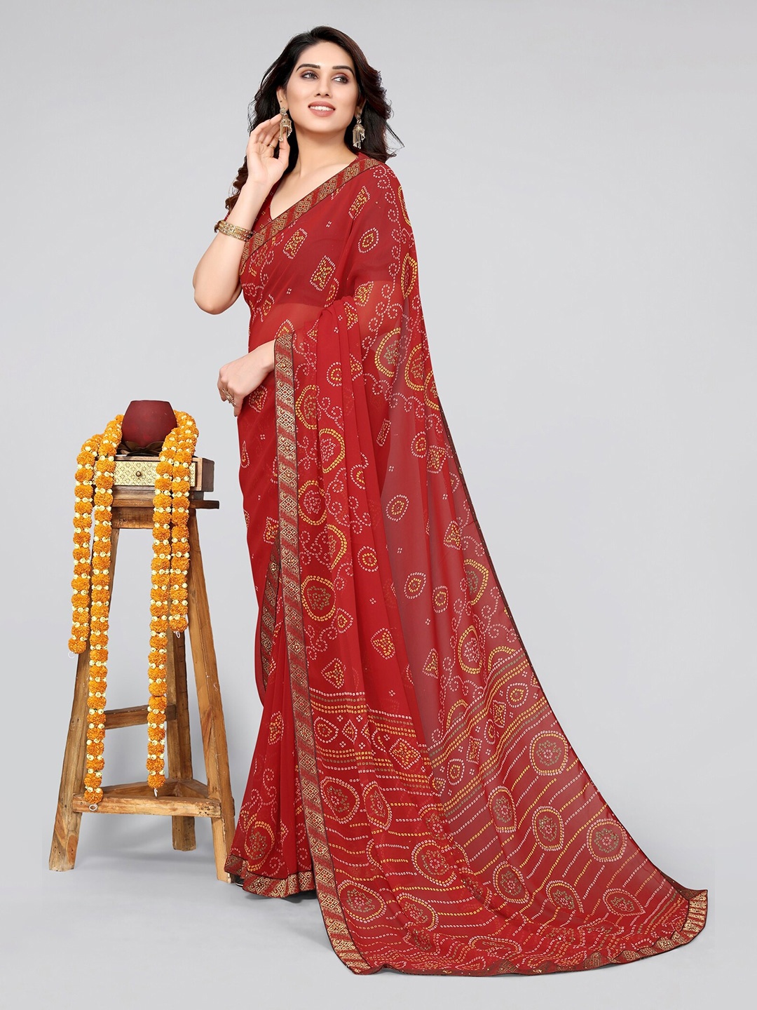 

MIRCHI FASHION Bandhani Print Saree, Red