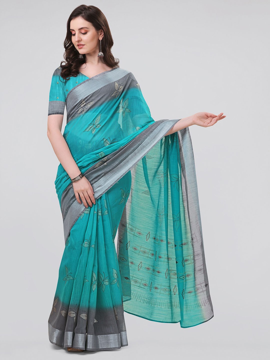 

MIRCHI FASHION Floral Zari Saree, Turquoise blue
