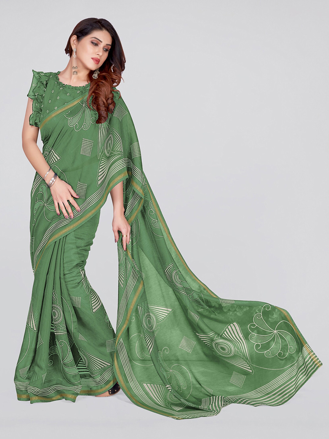 

MIRCHI FASHION Geometric Printed Zari Saree, Green