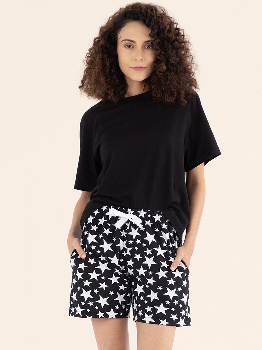 

Nite Flite Women Graphic Printed Pure Cotton Night suit, Black