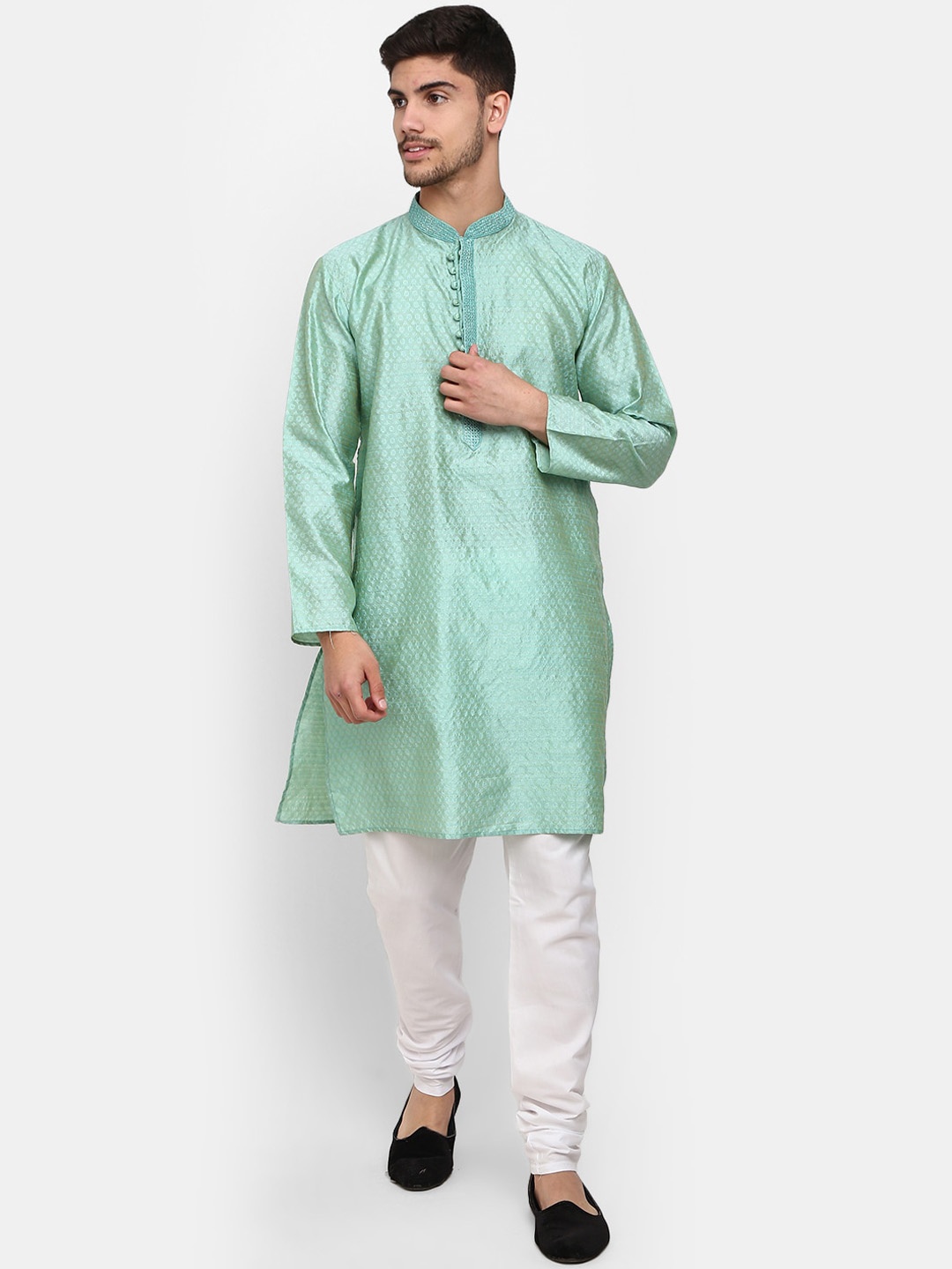 

V-Mart Men Floral Kurta with Churidar, Green