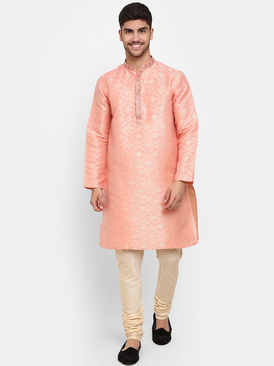 

V-Mart Men Bandhani Kurta with Churidar, Pink