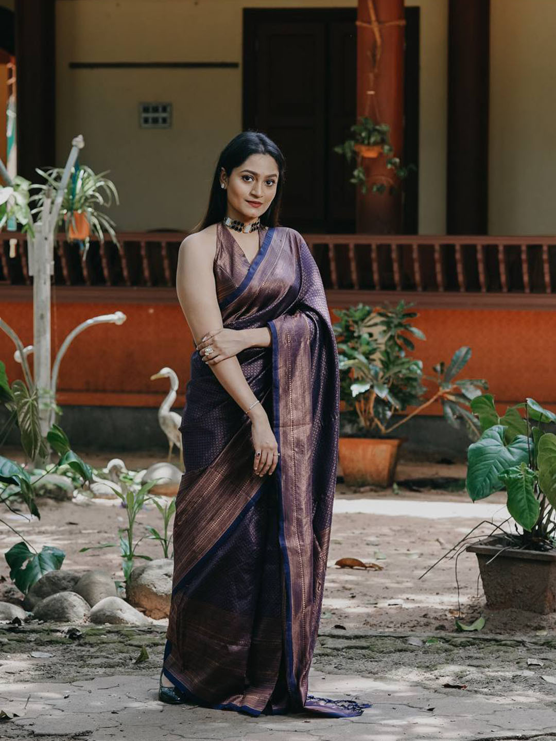 

Havida Sarees Woven Design Zari Pure Silk Kanjeevaram Saree, Navy blue