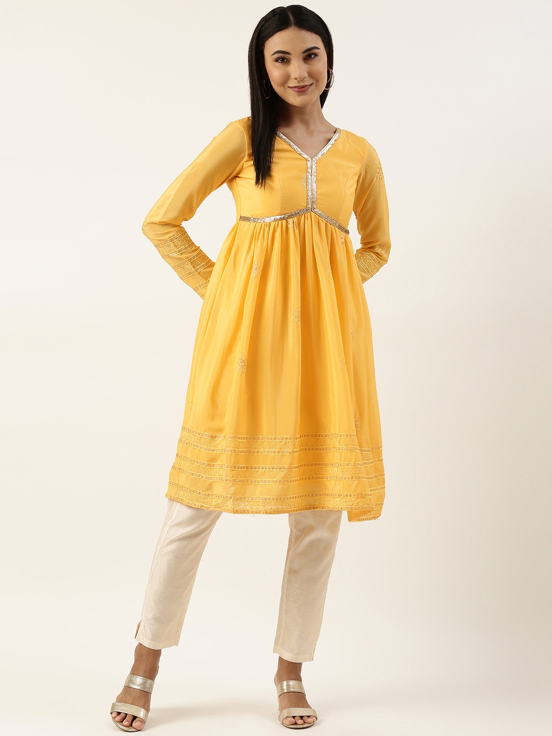 

Ethnovog Floral Embroidered Empire Sequinned Kurta With Trousers, Yellow