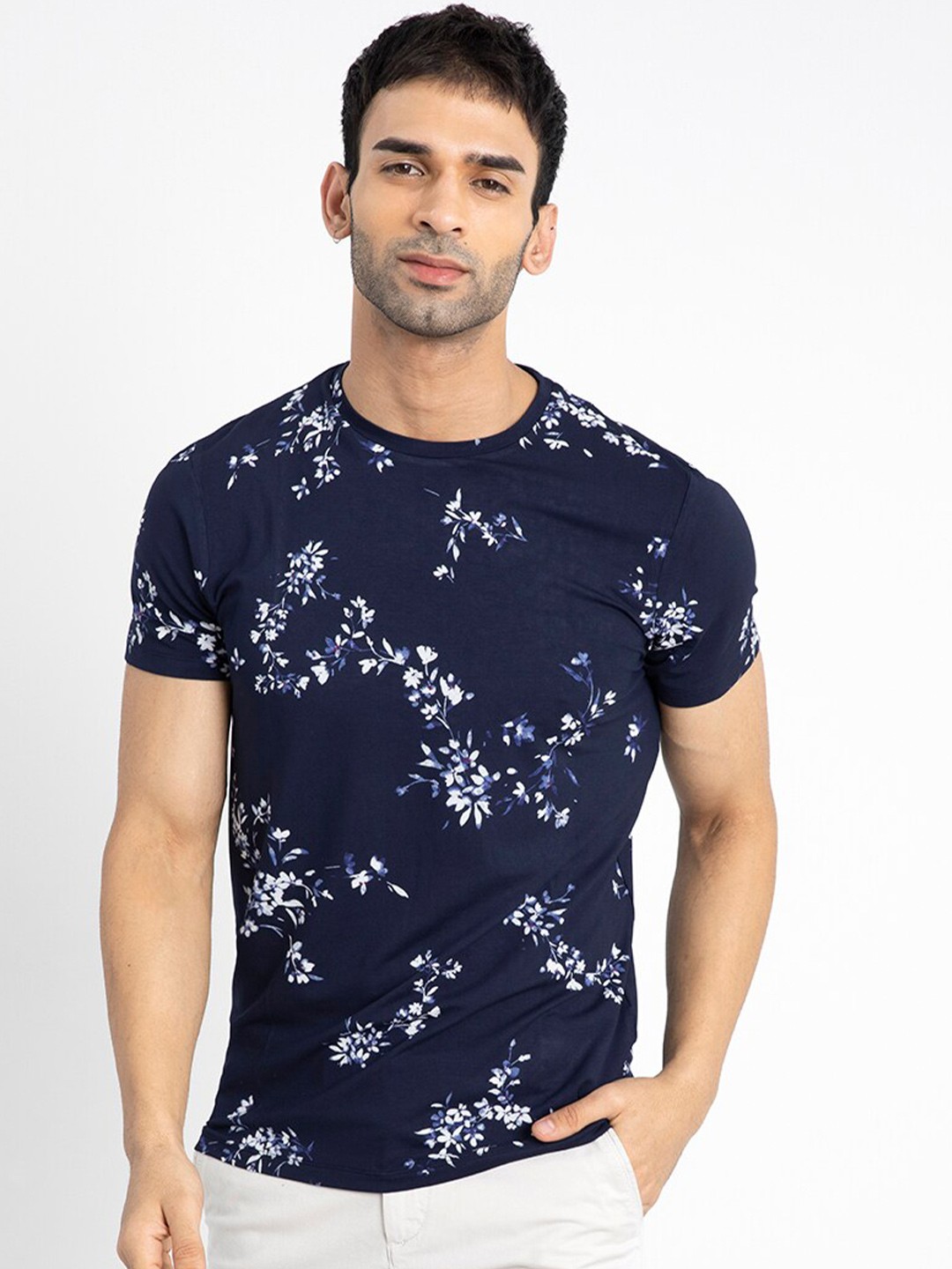 

Snitch Men Floral Printed Cotton Slim Fit T-shirt, Blue