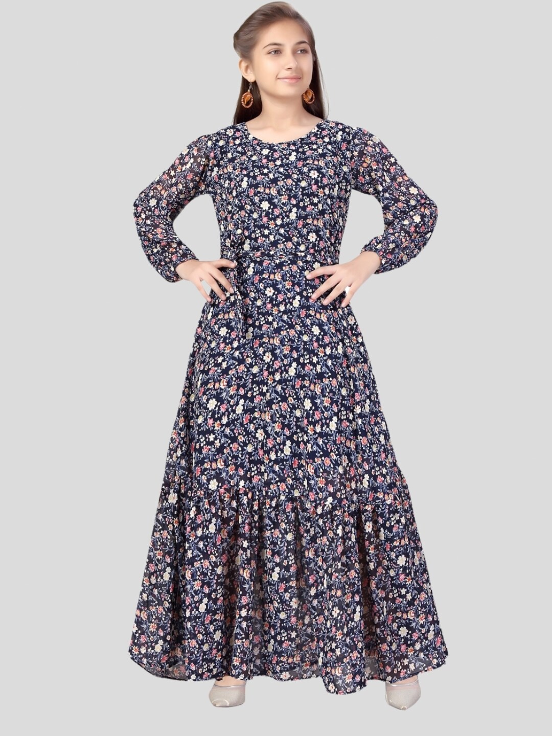 

Aarika Floral Printed Round Neck Maxi Dress, Navy blue