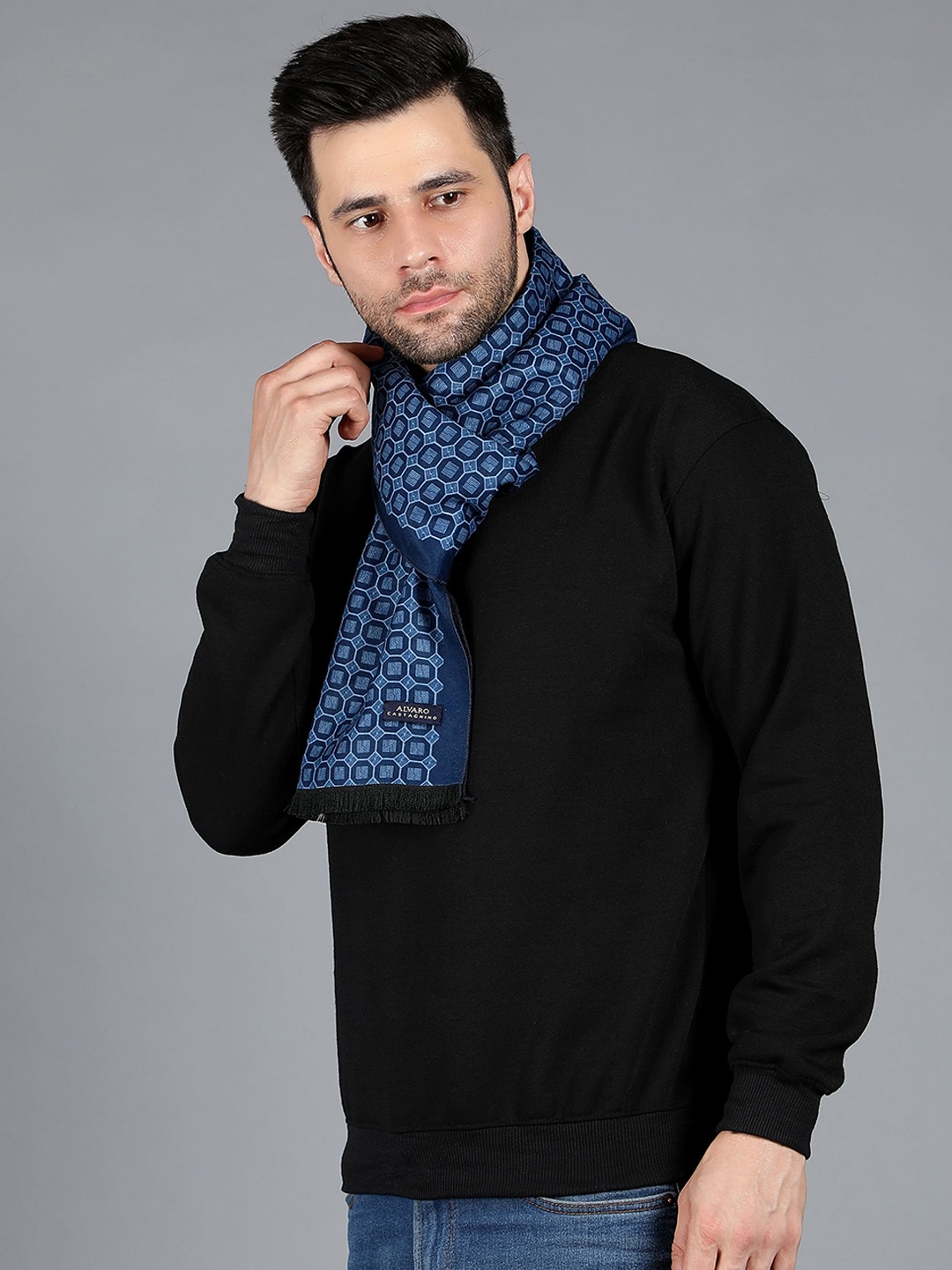 

Alvaro Castagnino Men Geometric Printed Reversible Merino Wool Muffler, Blue