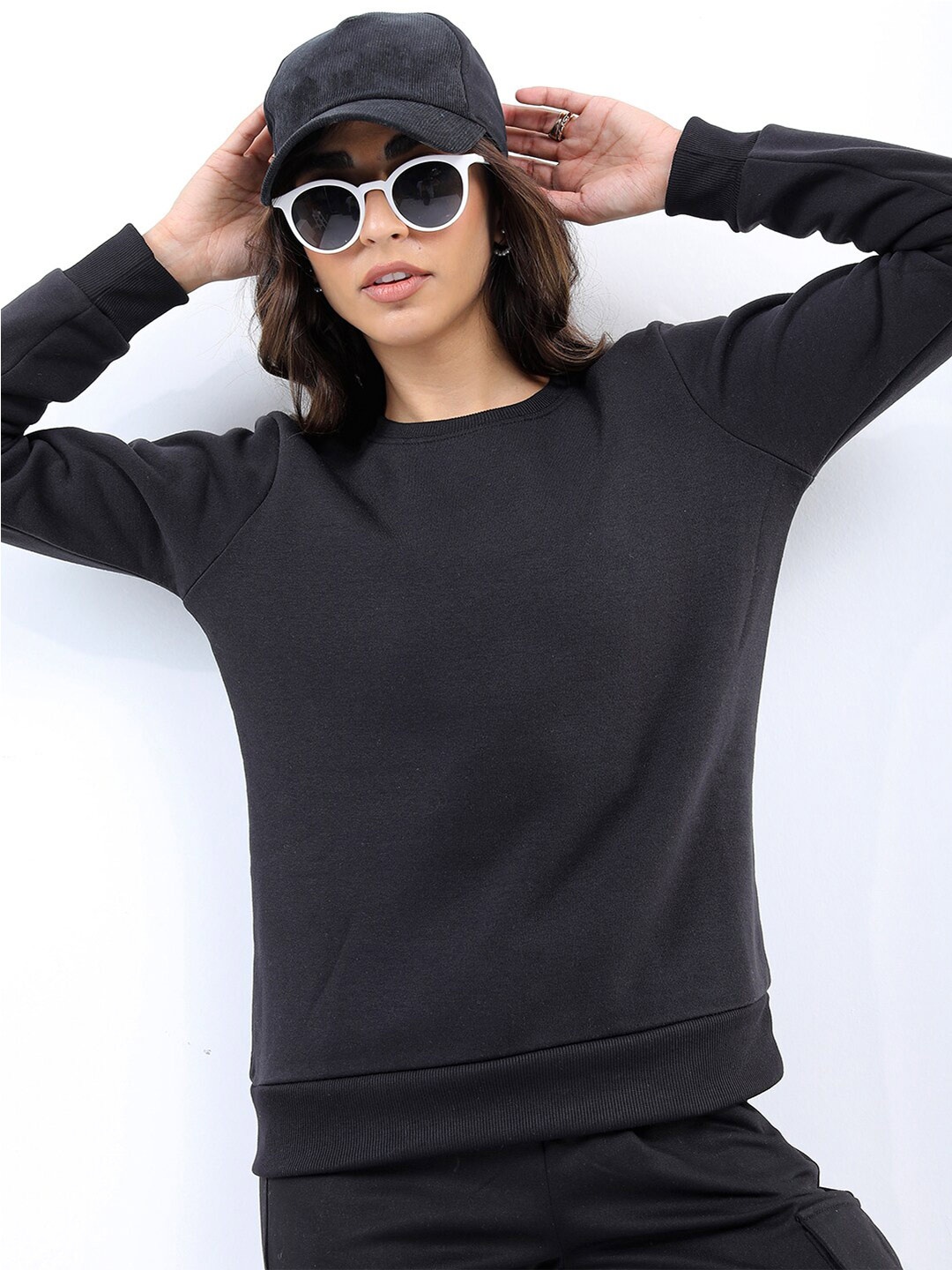 

KETCH Round Neck Pullover Sweatshirt, Black
