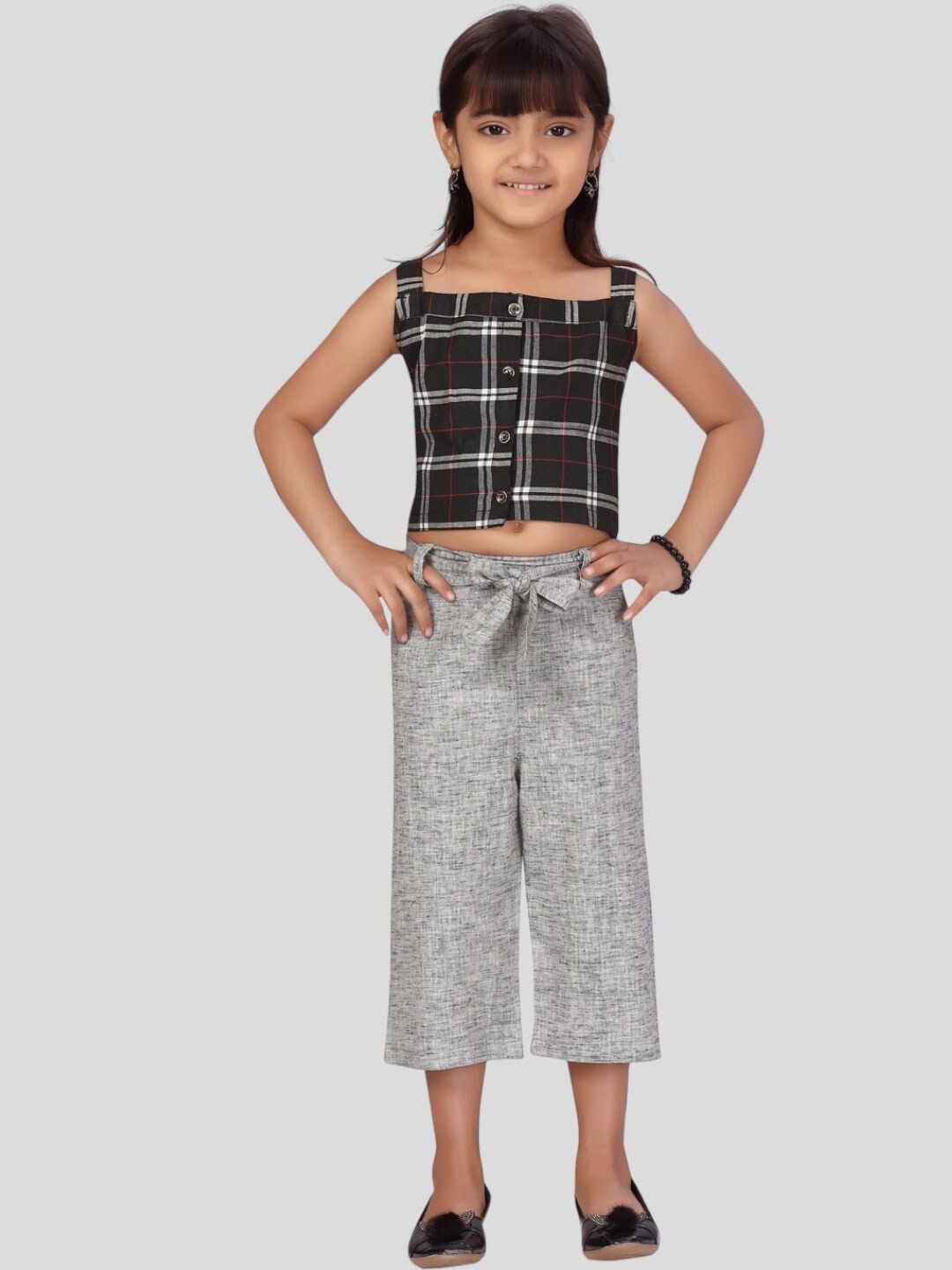 

Aarika Girls Checked Top with Capris, Black