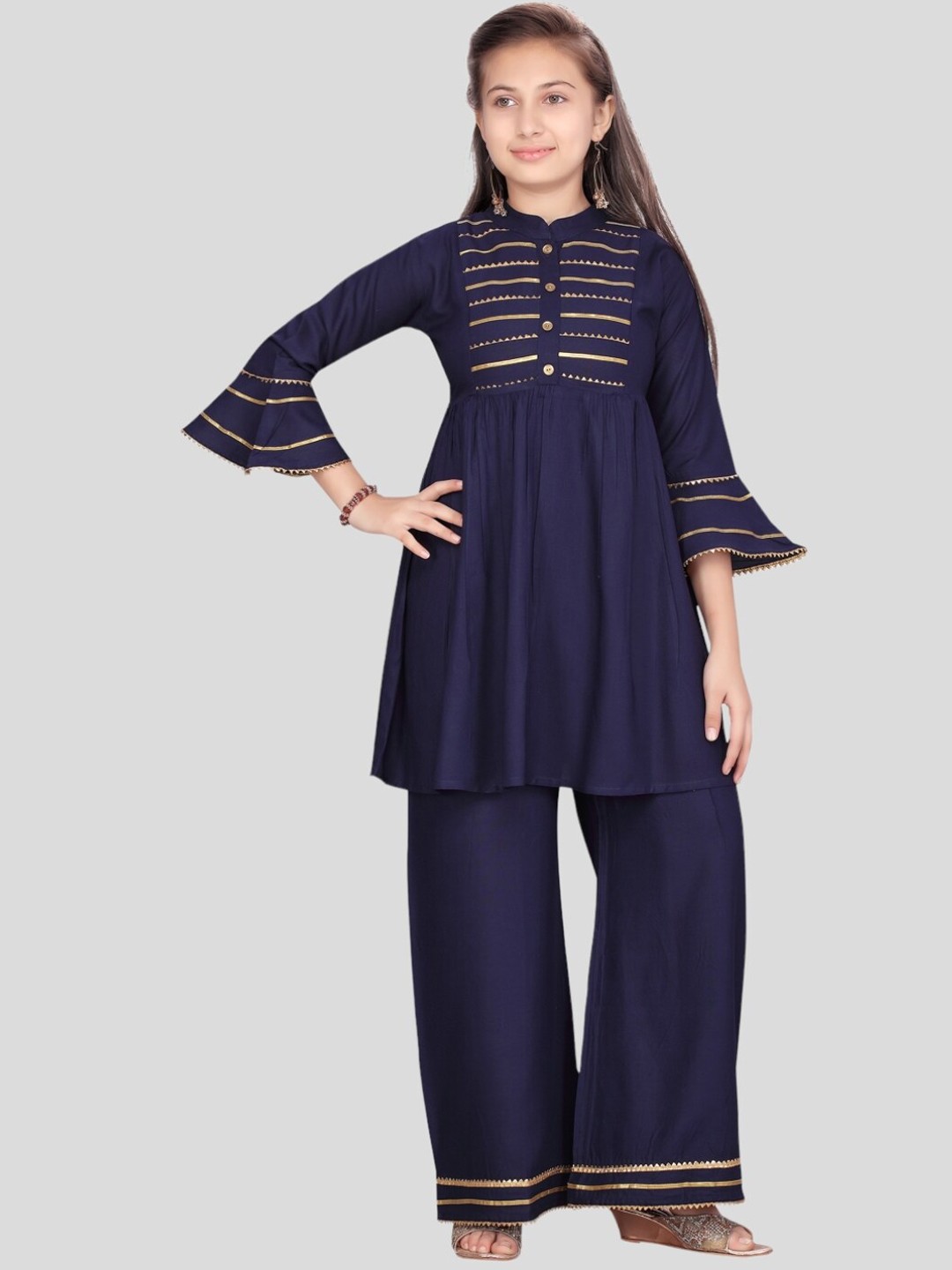 

Aarika Girls Embroidered Gotta Patti Pure Cotton Kurta with Palazzos, Navy blue
