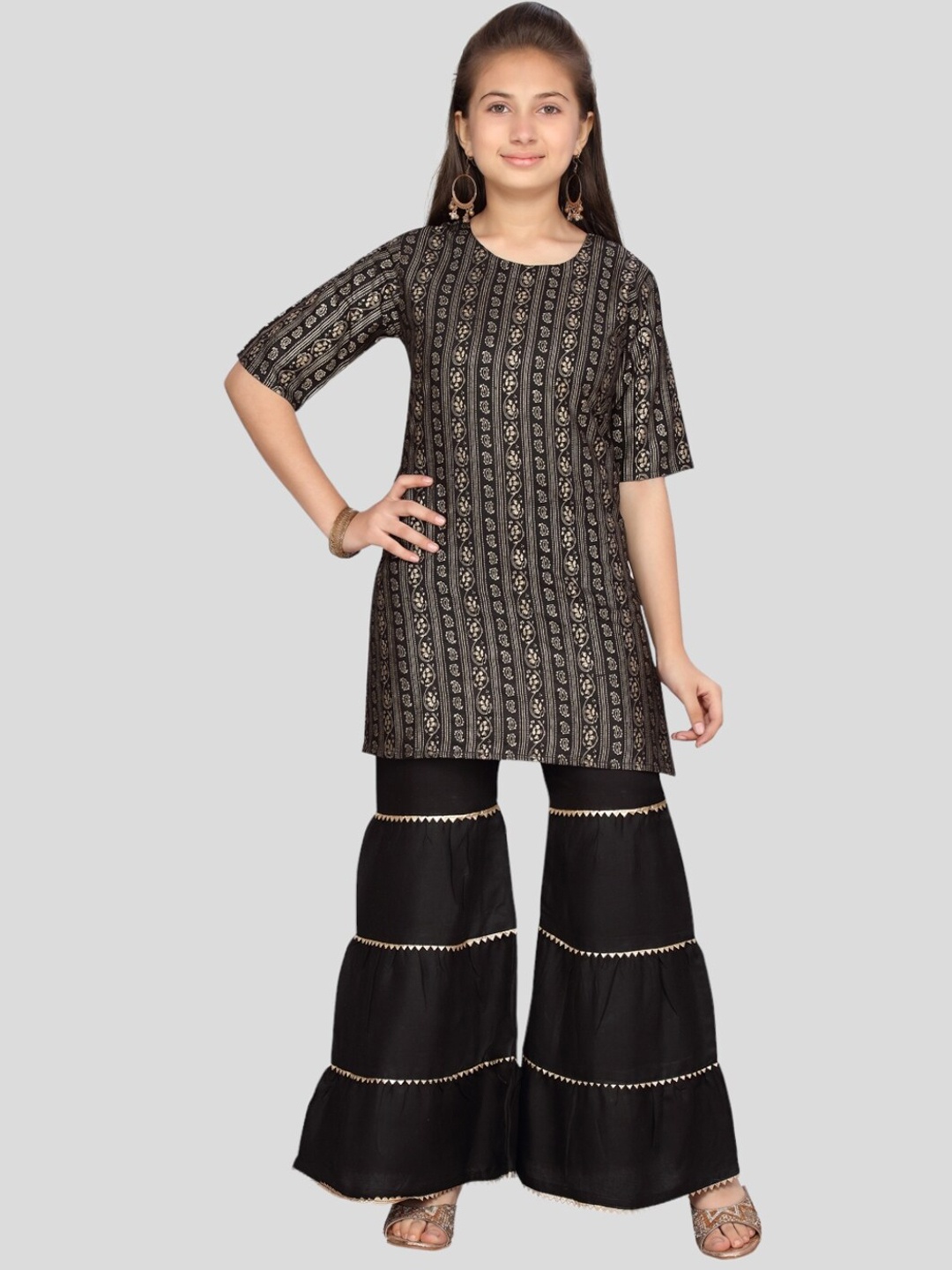 

Aarika Girls Ethnic Motifs Printed Gotta Patti Pure Cotton Kurti with Sharara, Black