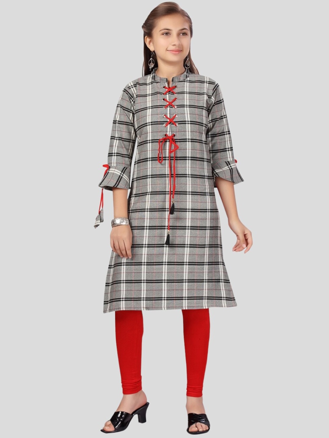 

Aarika Girls Cotton Checked Bell Sleeves Handloom Kurta, Grey