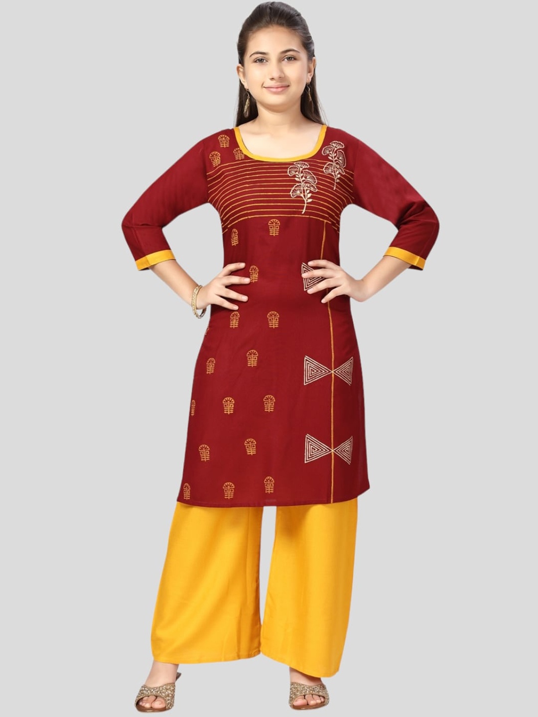 

Aarika Girls Ethnic Motifs Printed Pure Cotton Kurta with Palazzos, Maroon