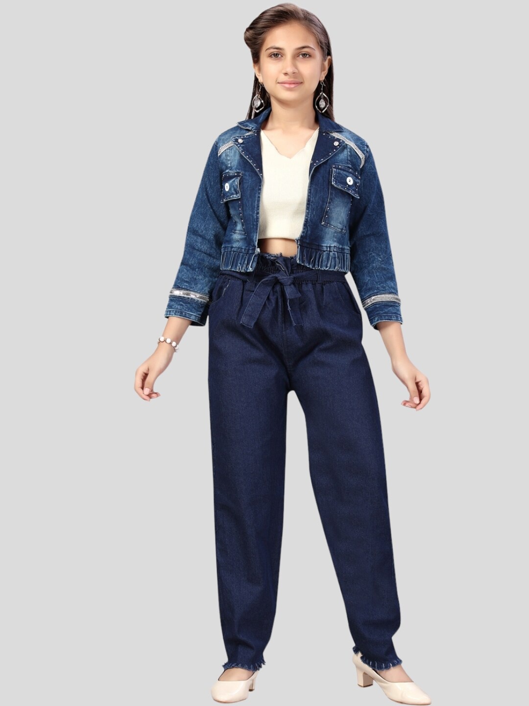 

Aarika Girls Washed Crop Denim Jacket, Blue
