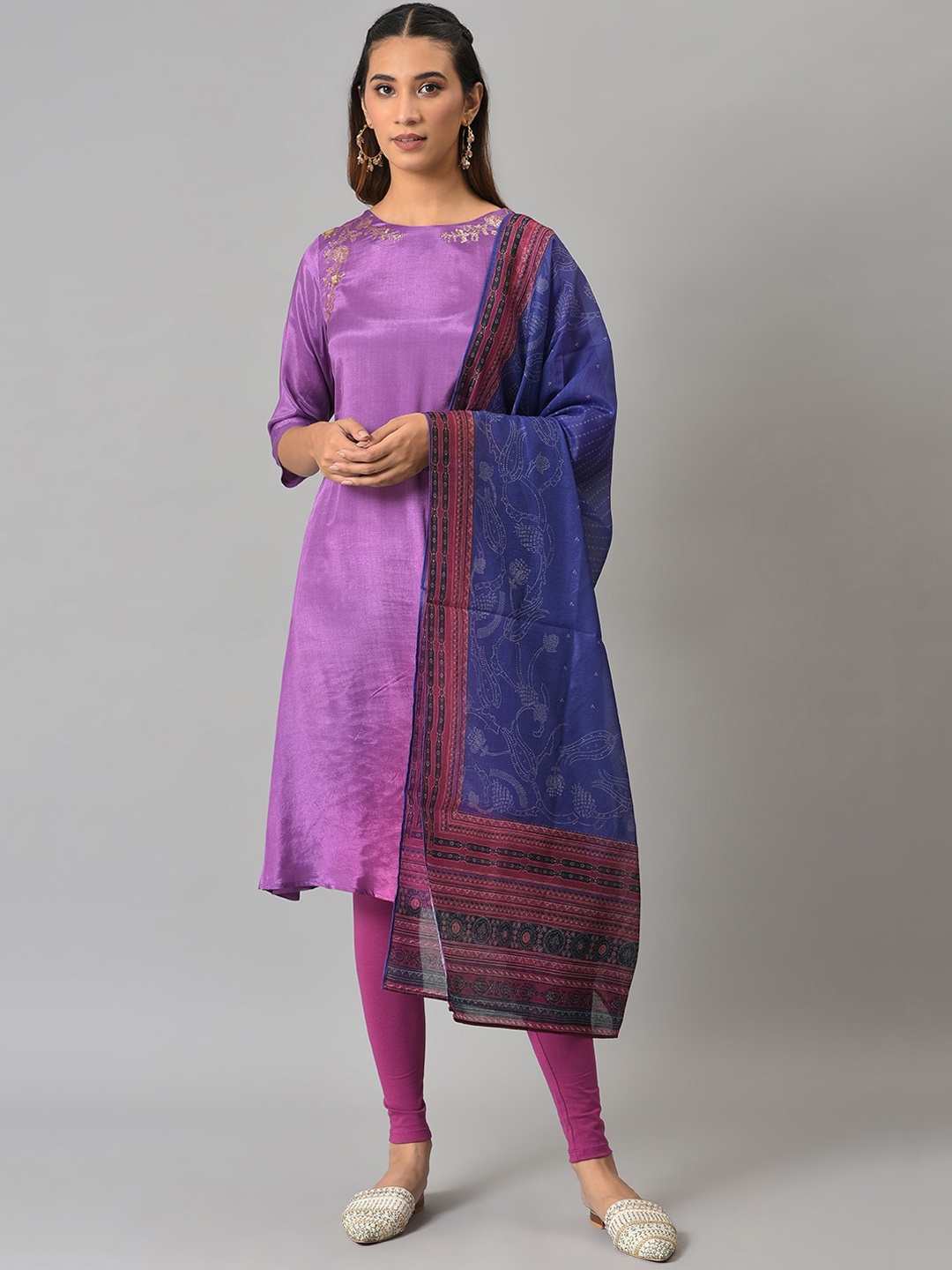 

W Women Ethnic Motifs Sequinned Kurta With Dupatta, Purple