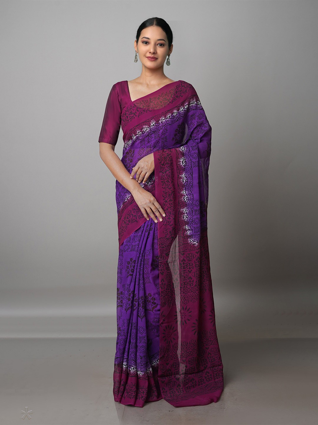 

Unnati Silks Ethnic Motifs Printed Block Print Saree, Purple
