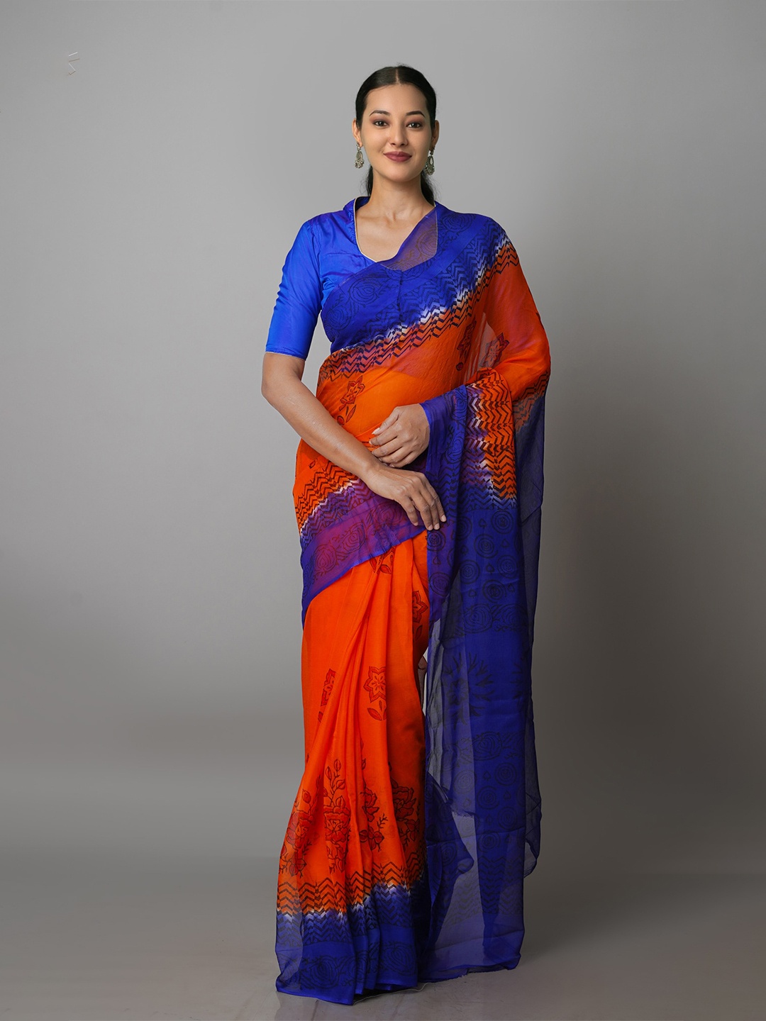 

Unnati Silks Floral Silk Blend Block Print Saree, Orange