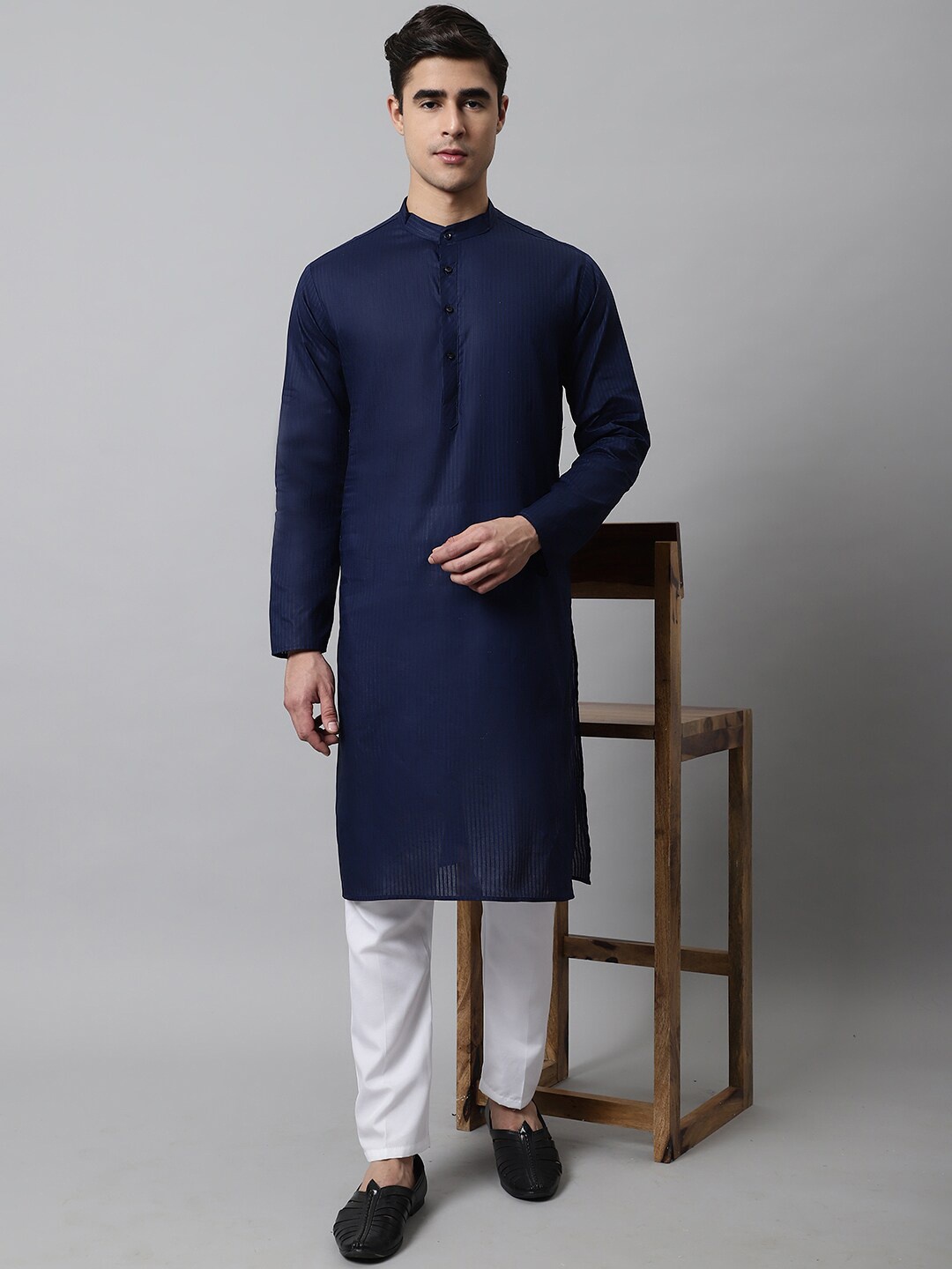 

Jompers Men Navy Blue Striped Pure Cotton Kurta with Pyjamas
