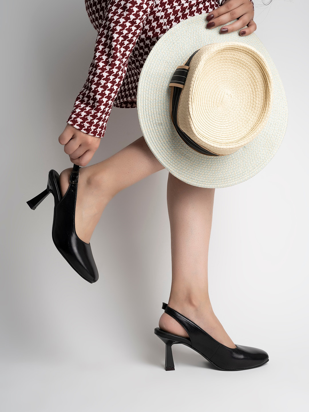 

Shoetopia Kitten Pumps Heels, Black