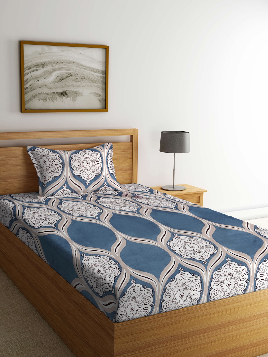 

KLOTTHE Blue & White Geometric 300 TC Single Bedsheet with 1 Pillow Cover