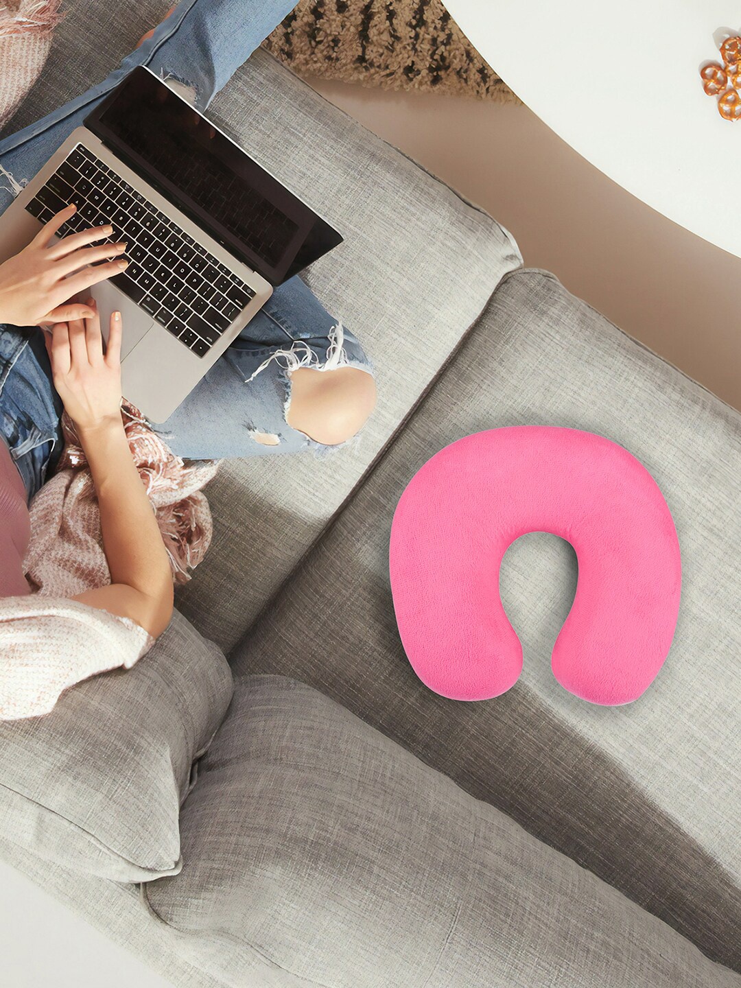 

Black gold Pink Faux Velvet Memory Foam Neck Pillow