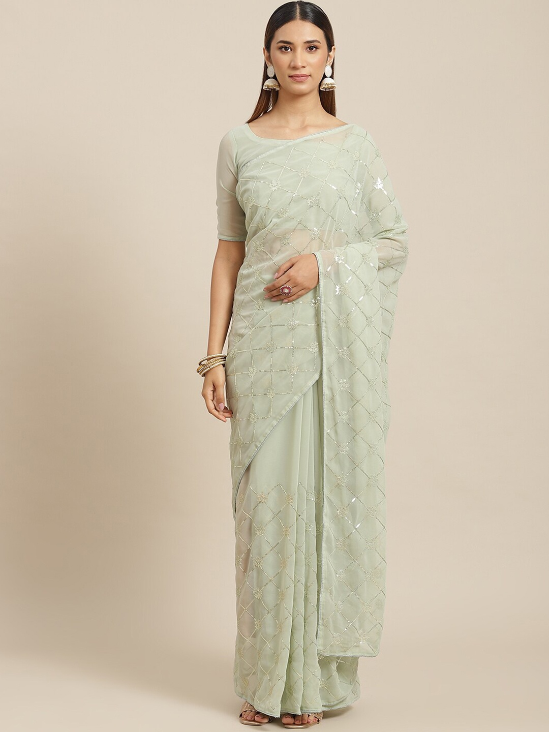 

GAJARAI Embellished Sequinned Pure Georgette Saree, Green