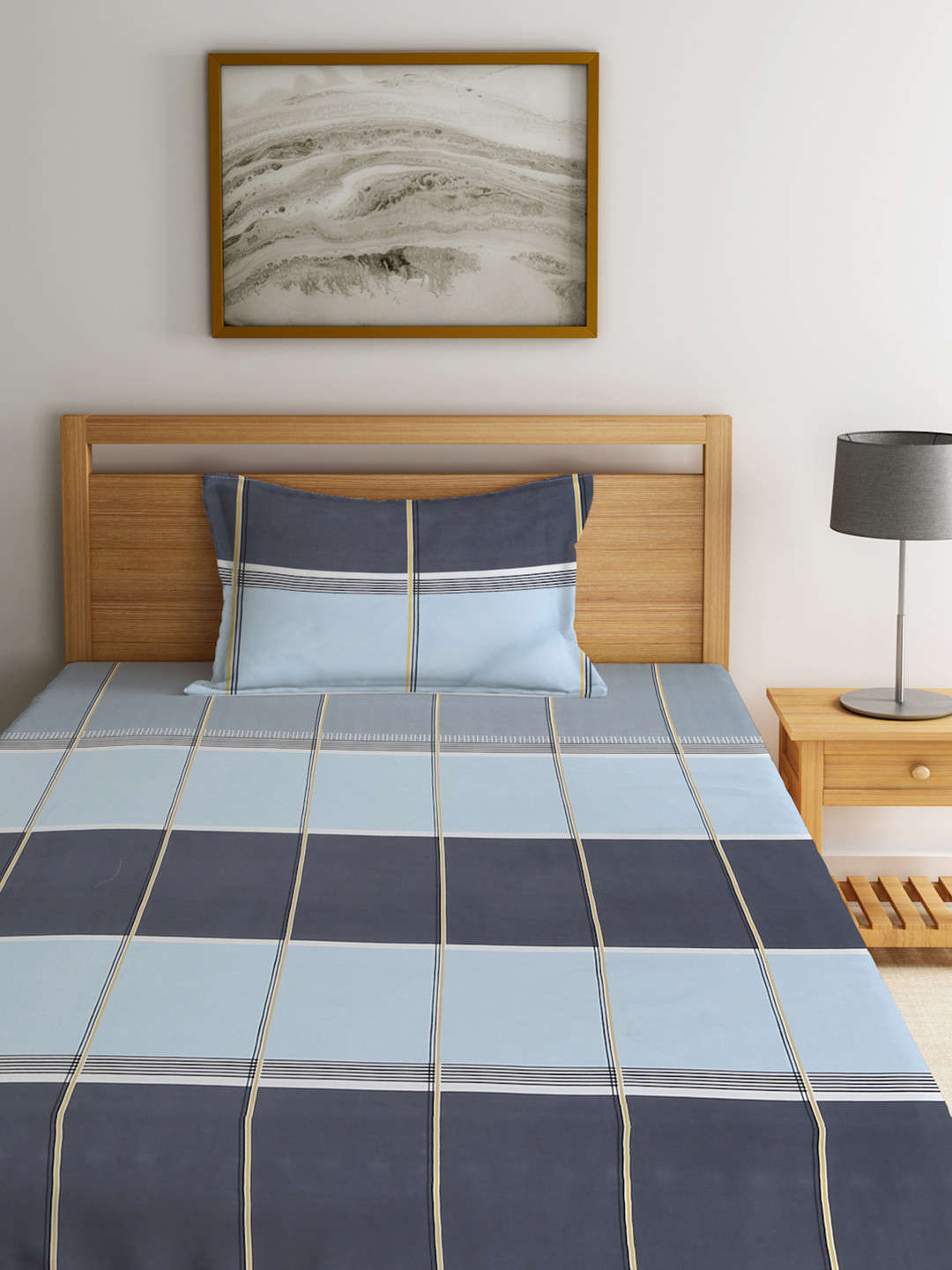 KLOTTHE Blue Geometric Polycotton 300 TC Fitted Single Fine Bedsheet with a Pillow Cover-87 x 59 inches